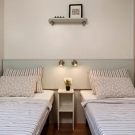 Niko Mobile Campeggio Biograd Na Moru