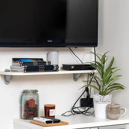 Kemping Niko Mobile *