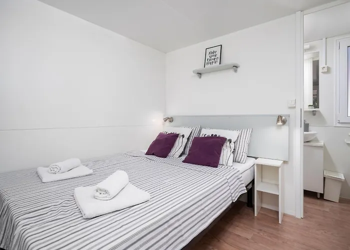 Niko Mobile Кемпинг Биоград-на-Мору